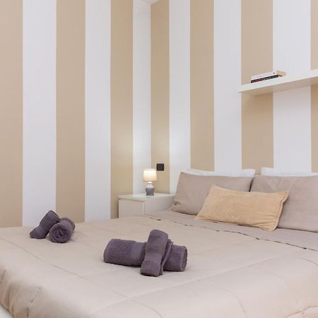 Ferienwohnung Santa Giulia Connect Mailand Exterior foto
